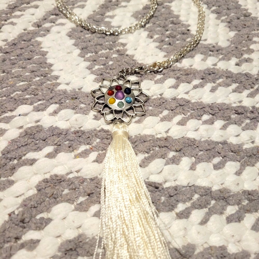 CLOSET CLOSING 💥 Chakra Necklace